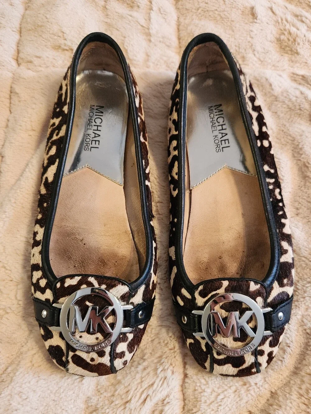 MICHAEL KORS Leopard Ballet Flats Shoes Calf Hair GUC Size 5.5M Animal Print